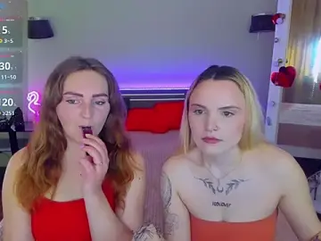 Stripchat Free Live Porn of MagicEyess
