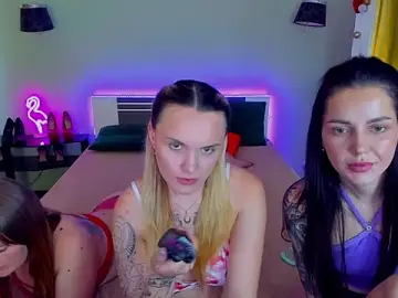 Stripchat Live Sex of MagicEyess