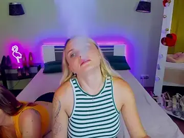 Stripchat Adult Video Chat of MagicEyess