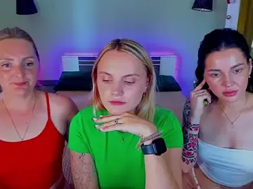 Stripchat Free Porn Cam of MagicEyess
