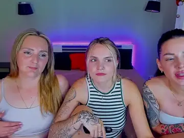 Stripchat Free Live Porn of MagicEyess