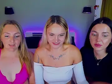 Stripchat Live Porn of MagicEyess