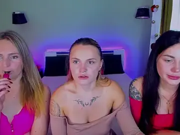 Stripchat Adult Video Chat of MagicEyess