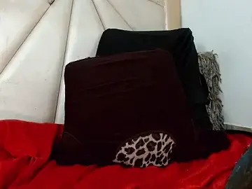 Stripchat Adult Webcam of sweet_brunettex_lovingyou