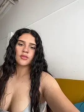 Stripchat Adult Webcam of violet-333
