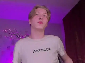 Stripchat Live Sex Cam of TheMikeSever