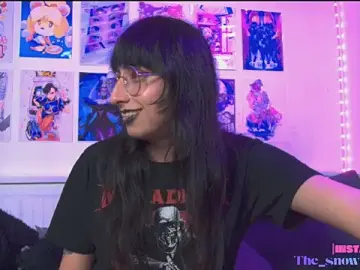 Stripchat Live Porn of snowblack_