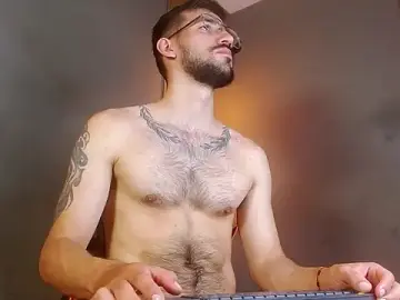 Stripchat Free Porn Cam of Franck_White