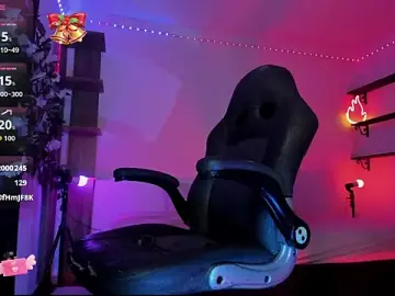 Stripchat Live Sex Cam of Heka_Prudence