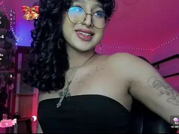 Stripchat Live Sex Cam of Heka_Prudence