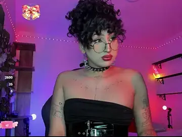 Stripchat Nude Webcam of Heka_Prudence