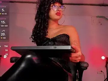 Stripchat Best live sex cam show of Heka_Prudence
