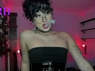 Stripchat Free Porn Cam of Heka_Prudence