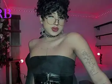 Stripchat Free Live Porn of Heka_Prudence