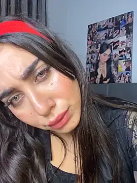 Stripchat Adult Webcams of Meryem_Queen