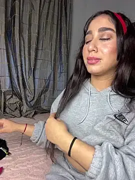 Stripchat Best Webcam of Meryem_Queen