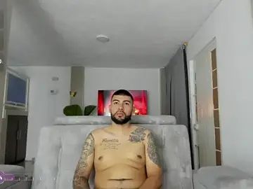 Stripchat Sex Cam of DulceRomance