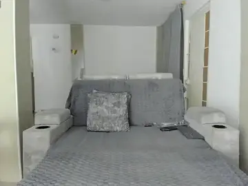 Stripchat Watch Live Sex Cams of DulceRomance