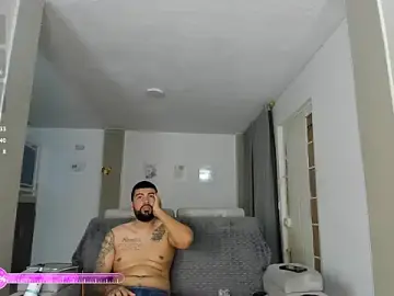 Stripchat Sex Cam of DulceRomance