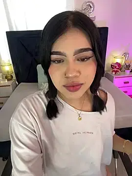 Stripchat Watch Live Sex Cams of Lily_Woodz