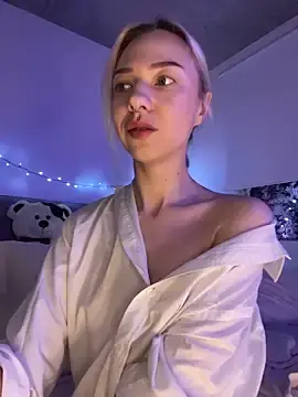 Stripchat Adult Video Chat of _urbestie_