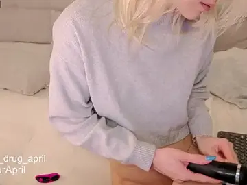 Stripchat Adult Webcams of MyApril