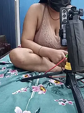 Stripchat Free Porn Cam of Snehalive