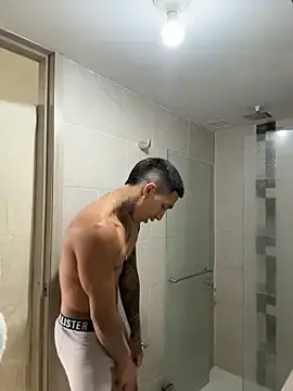 Stripchat Sex Cam of sendfer