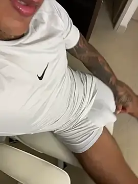 Stripchat Nude Webcam of sendfer