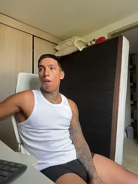 Stripchat Sex Cam of sendfer