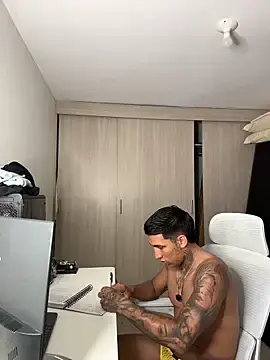 Stripchat Nude Webcam of sendfer