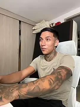Stripchat Watch Live Sex Cams of sendfer