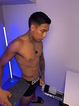 Stripchat Free Porn Cam of sendfer
