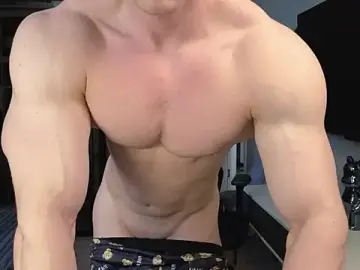 Stripchat Live Sex Cam of Richard_mils