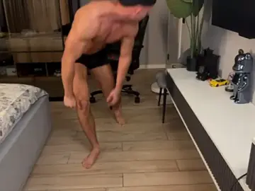 Stripchat Live Porn of Richard_mils