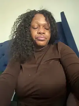 Stripchat Live Sex Cam of Boneca25