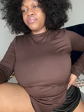 Stripchat Watch Live Sex Cams of Boneca25