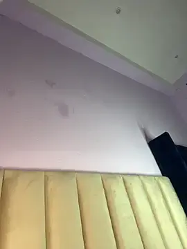 Stripchat Free Porn Cam of Boneca25