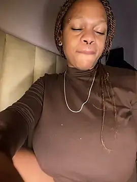 Stripchat Adult Webcams of BonnyMolhada