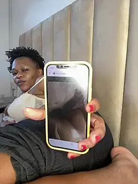 Stripchat Best live sex cam show of BonnyMolhada