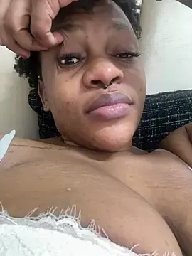 Stripchat Adult Video Chat of BonnyMolhada