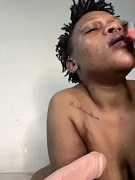 Stripchat Best live sex cam show of BonnyMolhada