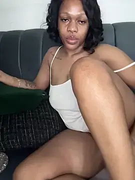 Stripchat Free Porn Cam of BonnyMolhada