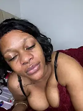 Stripchat Free Live Porn of BonnyMolhada