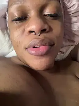 Stripchat Best Webcam of BonnyMolhada