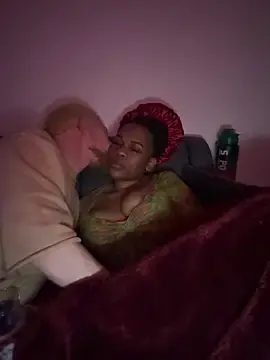 Stripchat Live Sex Cam of BonnyMolhada