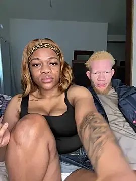 Stripchat Free Porn Cam of BonnyMolhada