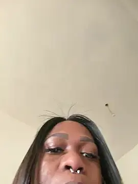 Stripchat Free Porn Cam of BonnyMolhada