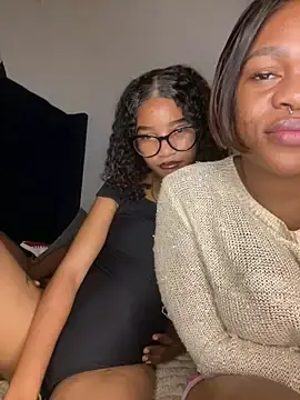 Stripchat Sex Cam of BonnyMolhada