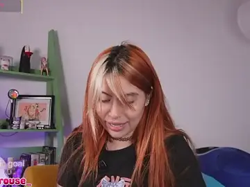 Stripchat Nude Webcam of YunoRose_